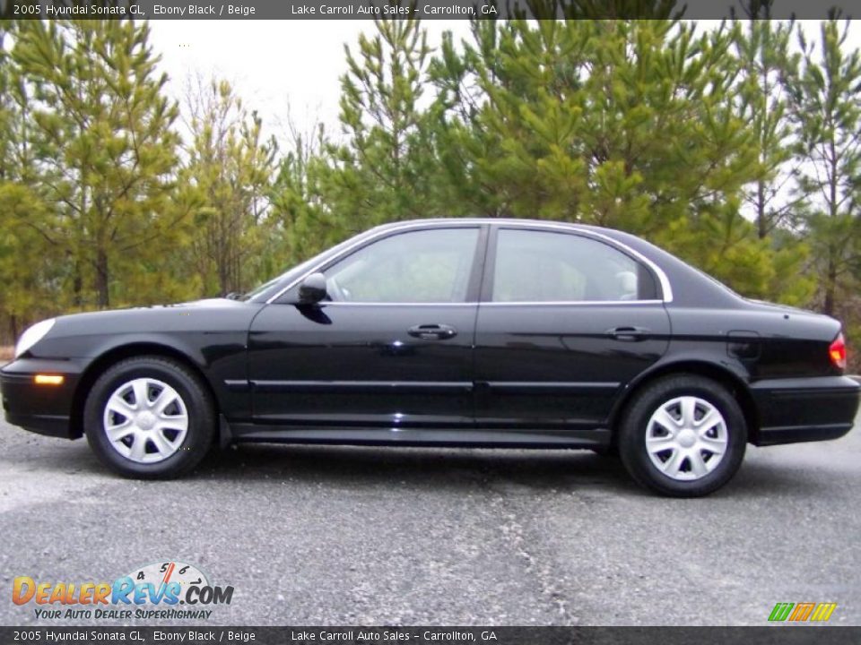 2005 Hyundai Sonata GL Ebony Black / Beige Photo #12