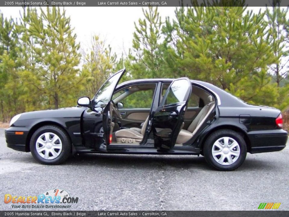 2005 Hyundai Sonata GL Ebony Black / Beige Photo #14