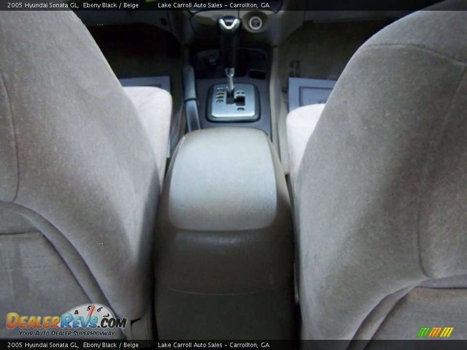 2005 Hyundai Sonata GL Ebony Black / Beige Photo #19