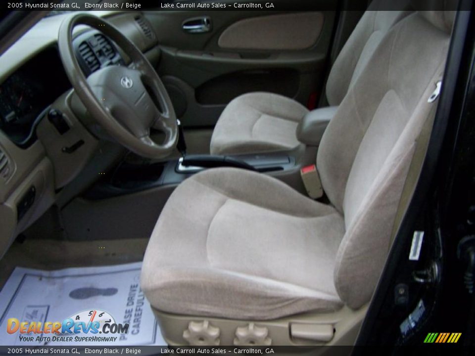 2005 Hyundai Sonata GL Ebony Black / Beige Photo #25