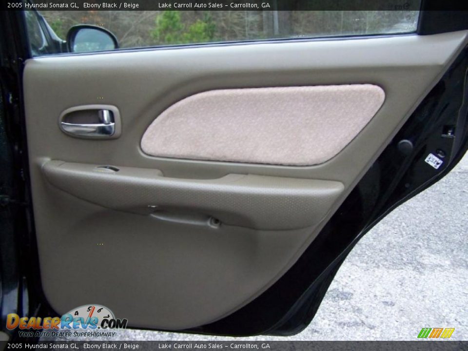 2005 Hyundai Sonata GL Ebony Black / Beige Photo #30