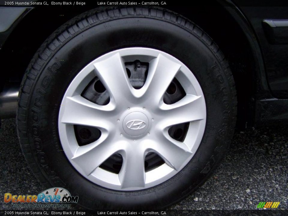 2005 Hyundai Sonata GL Ebony Black / Beige Photo #31