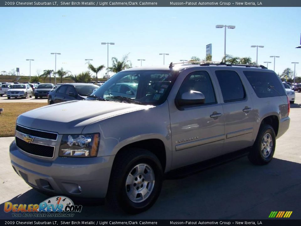 2009 Chevrolet Suburban LT Silver Birch Metallic / Light Cashmere/Dark Cashmere Photo #7