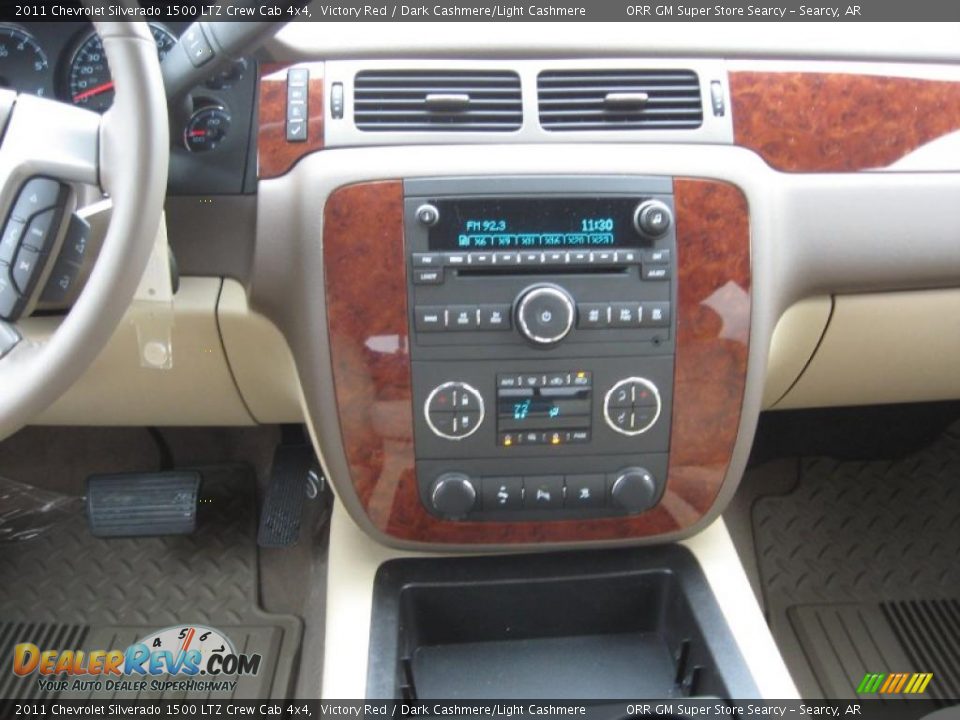 Controls of 2011 Chevrolet Silverado 1500 LTZ Crew Cab 4x4 Photo #10