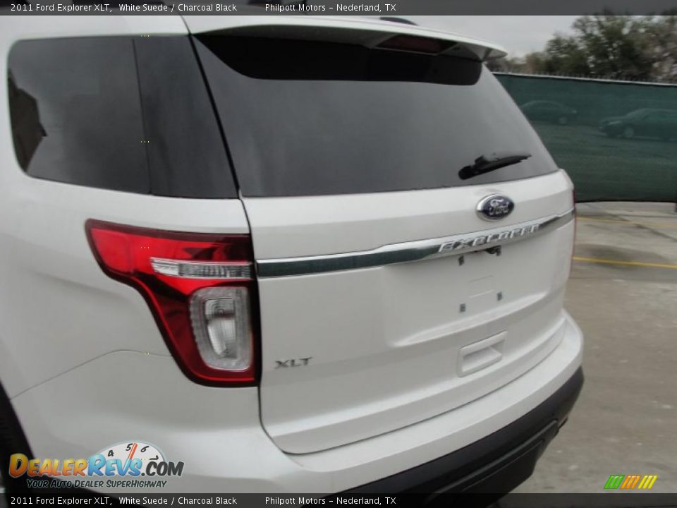 2011 Ford Explorer XLT White Suede / Charcoal Black Photo #18