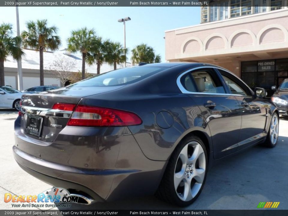 2009 Jaguar XF Supercharged Pearl Grey Metallic / Ivory/Oyster Photo #7