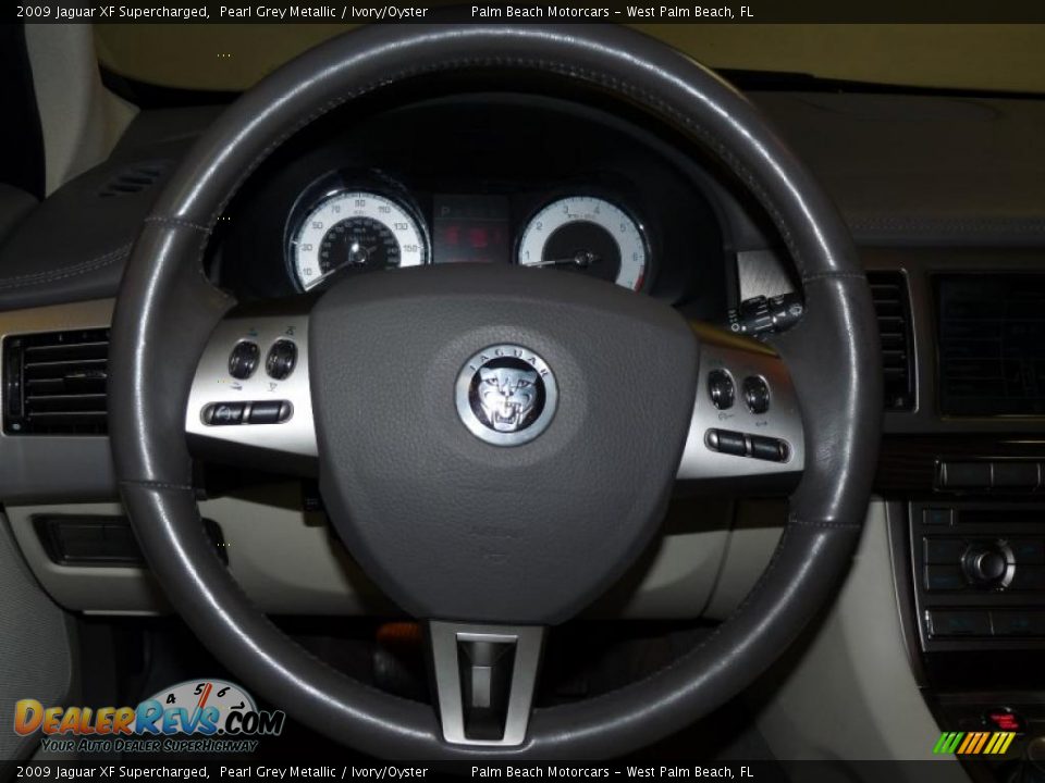 2009 Jaguar XF Supercharged Steering Wheel Photo #33