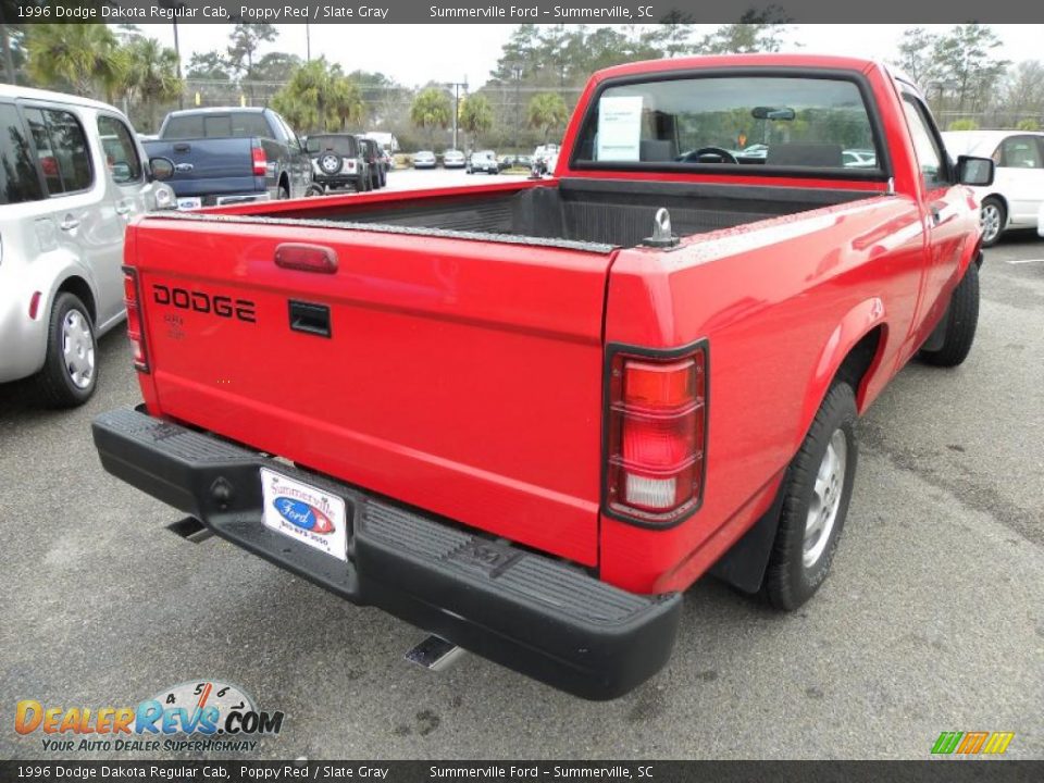 1996 Dodge Dakota Regular Cab Poppy Red / Slate Gray Photo #9