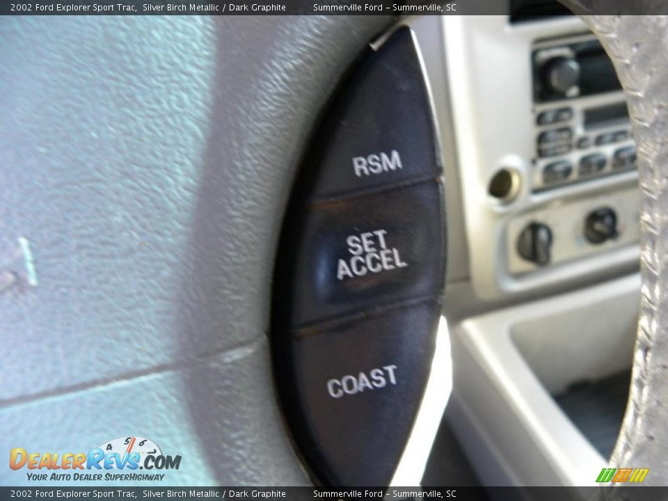 2002 Ford Explorer Sport Trac Silver Birch Metallic / Dark Graphite Photo #20