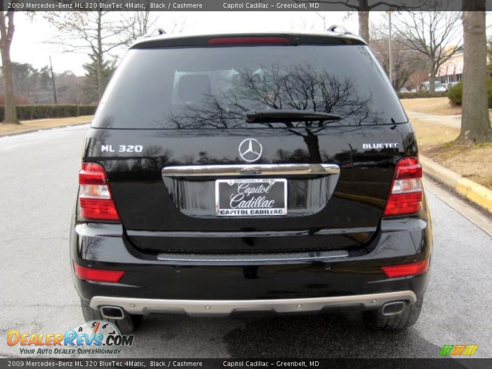 2009 Mercedes-Benz ML 320 BlueTec 4Matic Black / Cashmere Photo #3