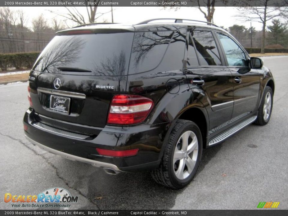 2009 Mercedes-Benz ML 320 BlueTec 4Matic Black / Cashmere Photo #4