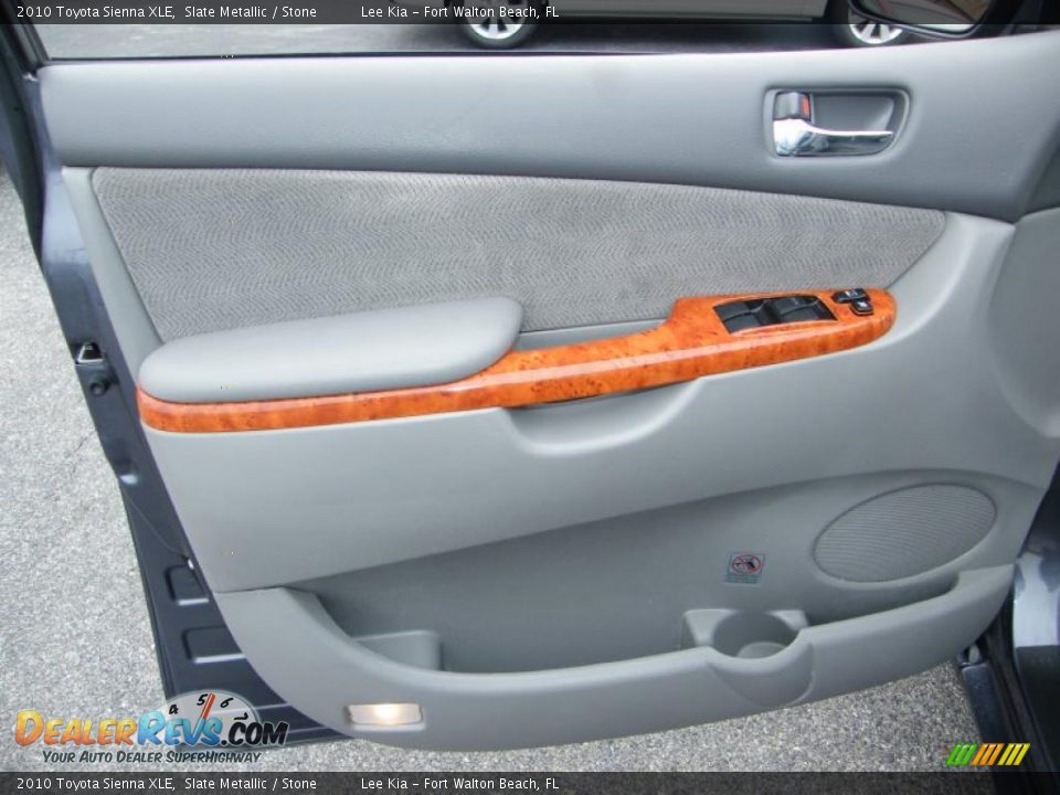 Door Panel of 2010 Toyota Sienna XLE Photo #17