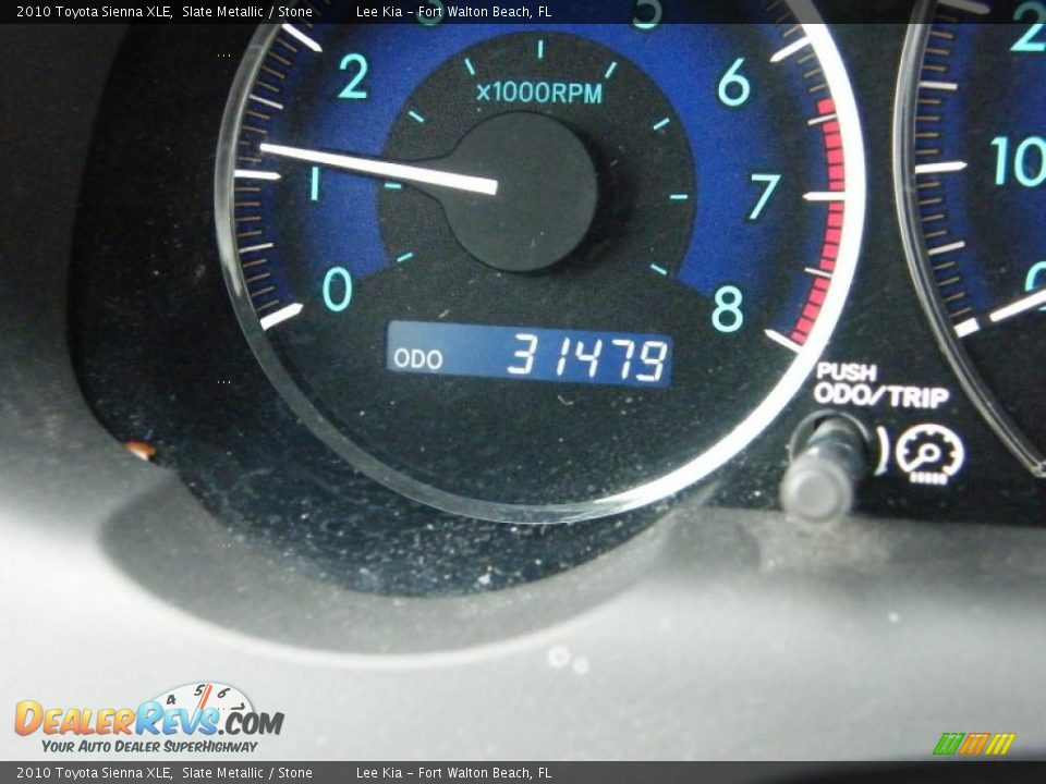 2010 Toyota Sienna XLE Slate Metallic / Stone Photo #31