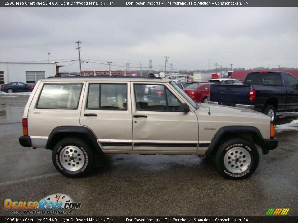 1996 Jeep Cherokee SE 4WD Light Driftwood Metallic / Tan Photo #7