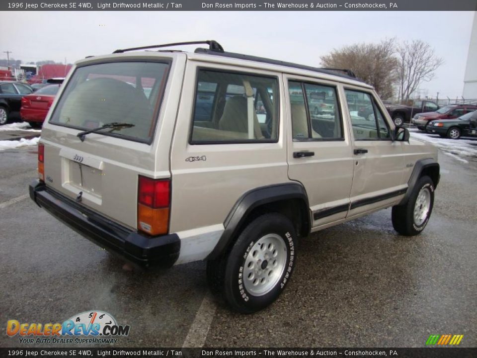 1996 Jeep Cherokee SE 4WD Light Driftwood Metallic / Tan Photo #8
