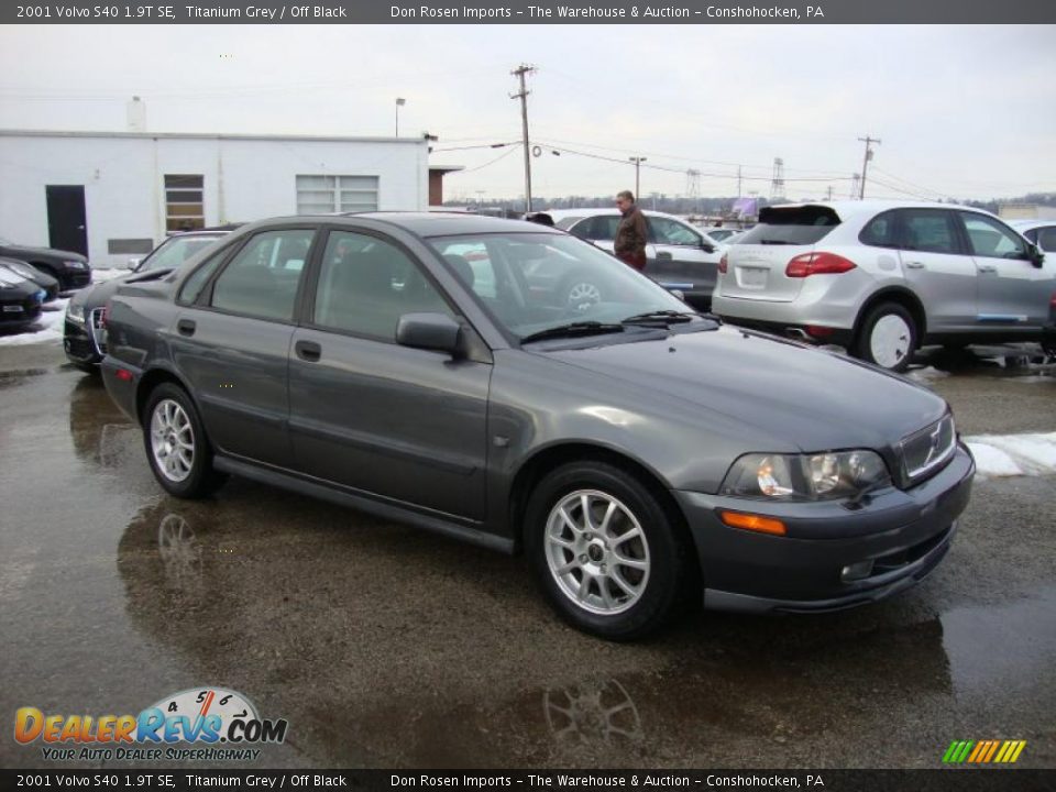 2001 Volvo S40 1.9T SE Titanium Grey / Off Black Photo #6