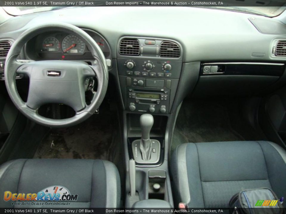 Dashboard of 2001 Volvo S40 1.9T SE Photo #29