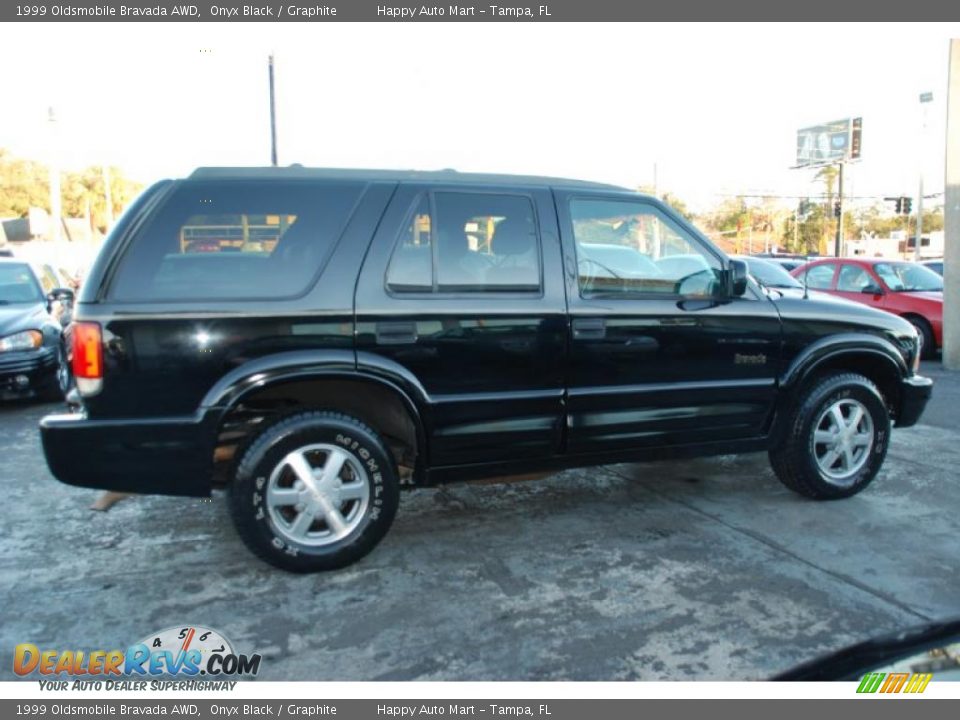 1999 Oldsmobile Bravada AWD Onyx Black / Graphite Photo #3