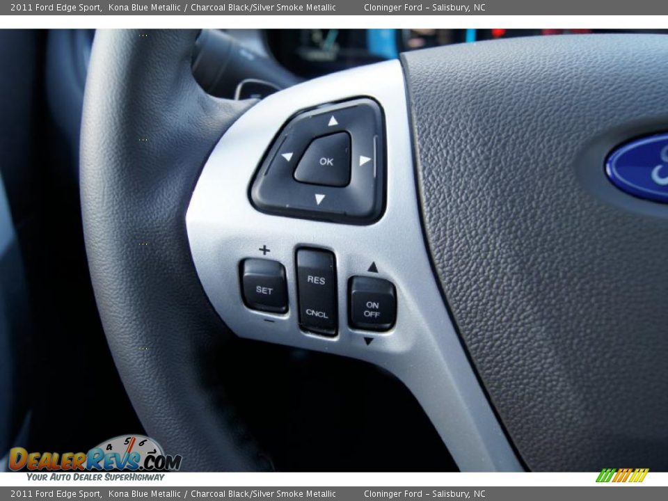 Controls of 2011 Ford Edge Sport Photo #31