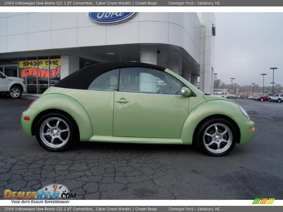 2004 Volkswagen New Beetle GLS 1.8T Convertible Cyber Green Metallic / Cream Beige Photo #2
