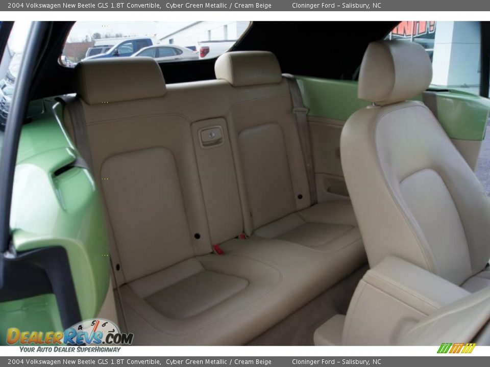 2004 Volkswagen New Beetle GLS 1.8T Convertible Cyber Green Metallic / Cream Beige Photo #11