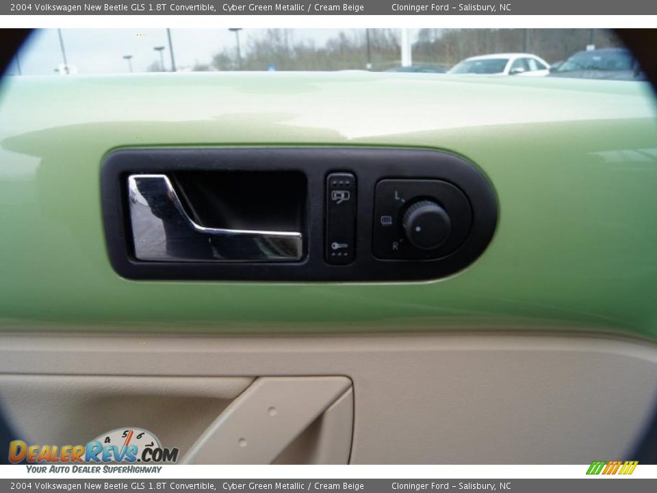 2004 Volkswagen New Beetle GLS 1.8T Convertible Cyber Green Metallic / Cream Beige Photo #21