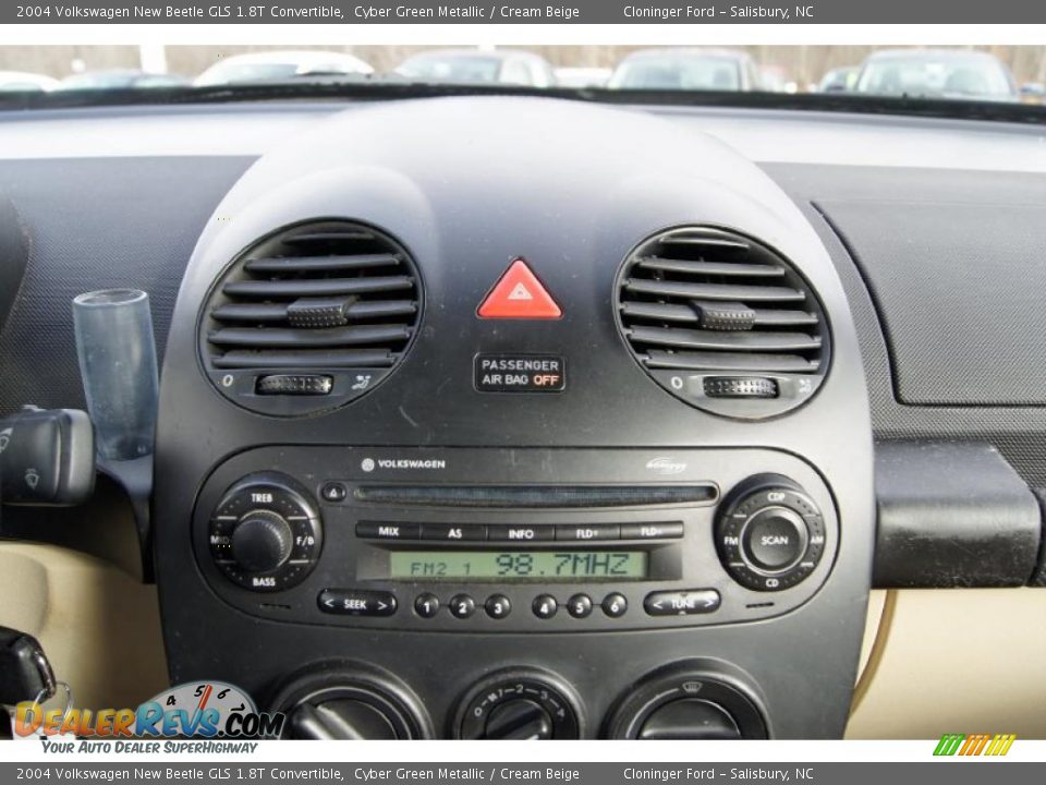 2004 Volkswagen New Beetle GLS 1.8T Convertible Cyber Green Metallic / Cream Beige Photo #27