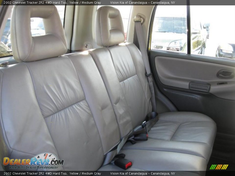 Medium Gray Interior - 2002 Chevrolet Tracker ZR2 4WD Hard Top Photo #7