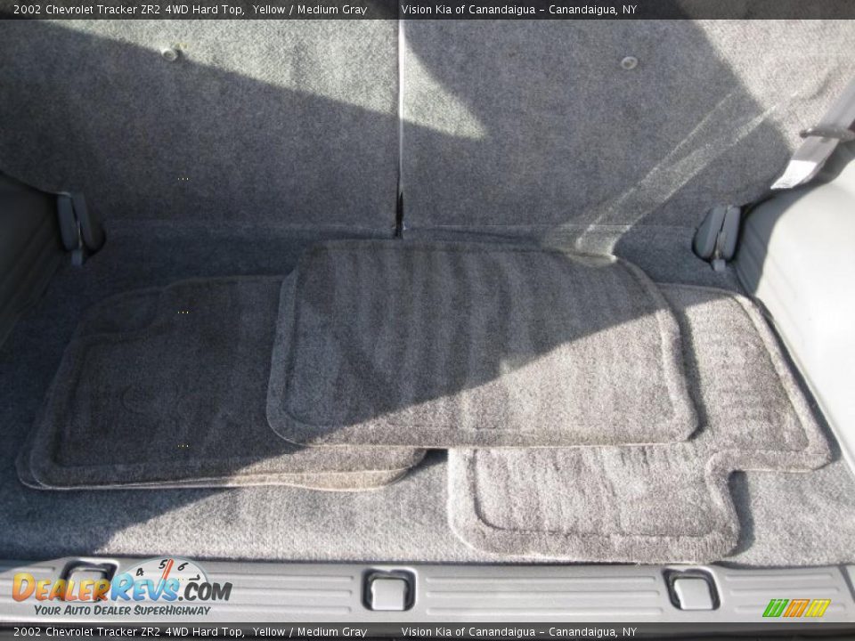 2002 Chevrolet Tracker ZR2 4WD Hard Top Trunk Photo #11