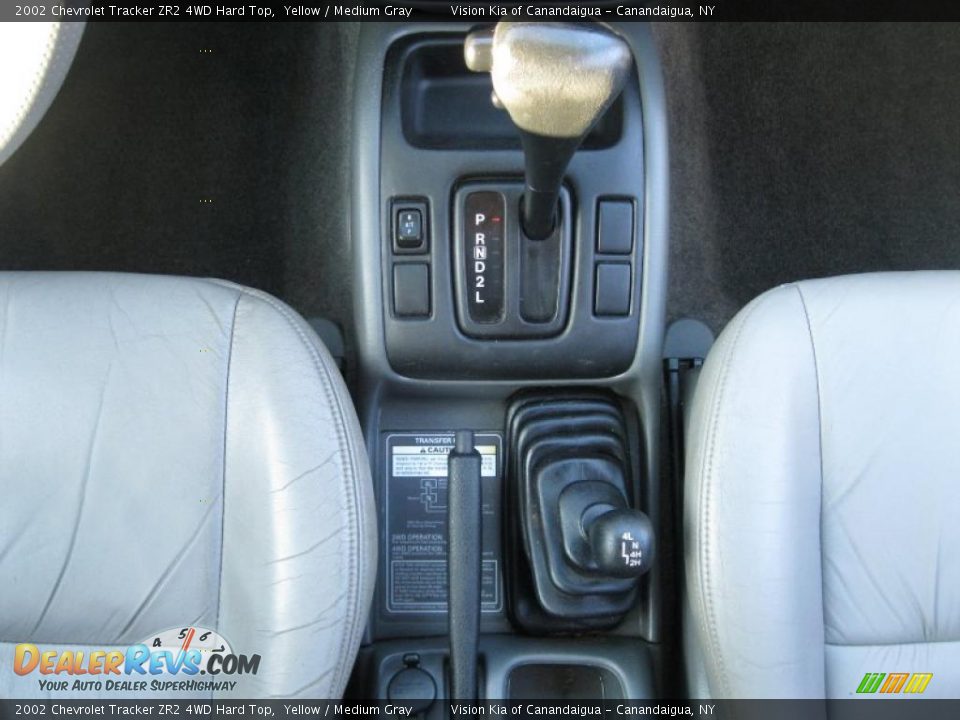 2002 Chevrolet Tracker ZR2 4WD Hard Top Shifter Photo #21