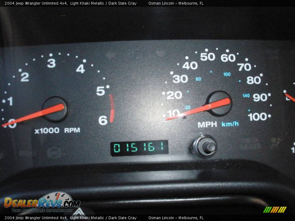 2004 Jeep Wrangler Unlimited 4x4 Light Khaki Metallic / Dark Slate Gray Photo #7