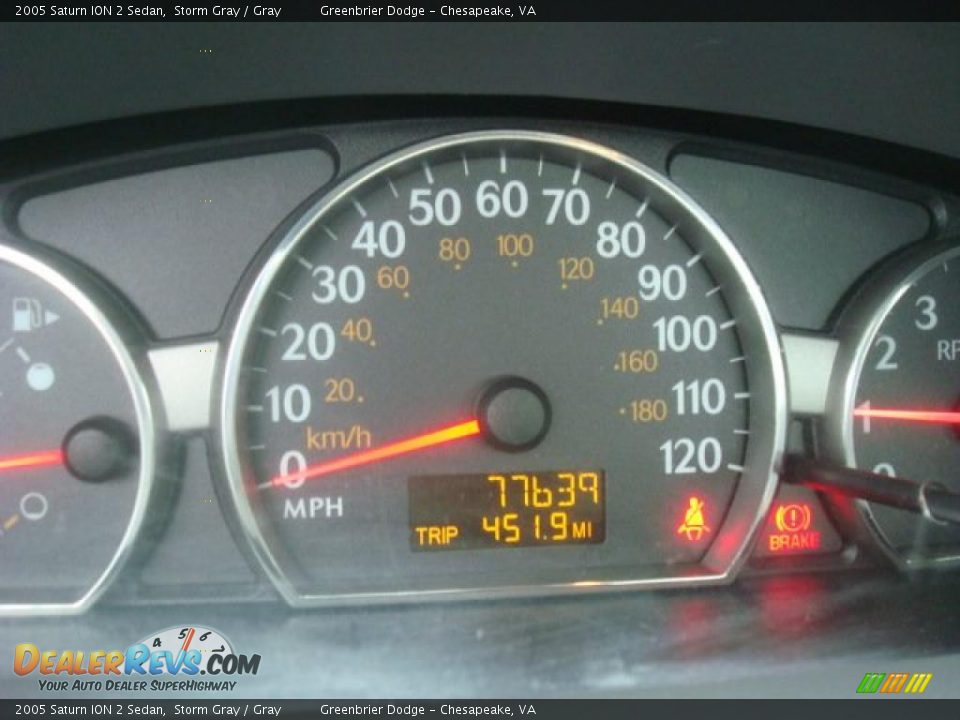 2005 Saturn ION 2 Sedan Storm Gray / Gray Photo #13