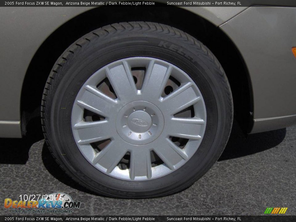 2005 Ford Focus ZXW SE Wagon Arizona Beige Metallic / Dark Pebble/Light Pebble Photo #8