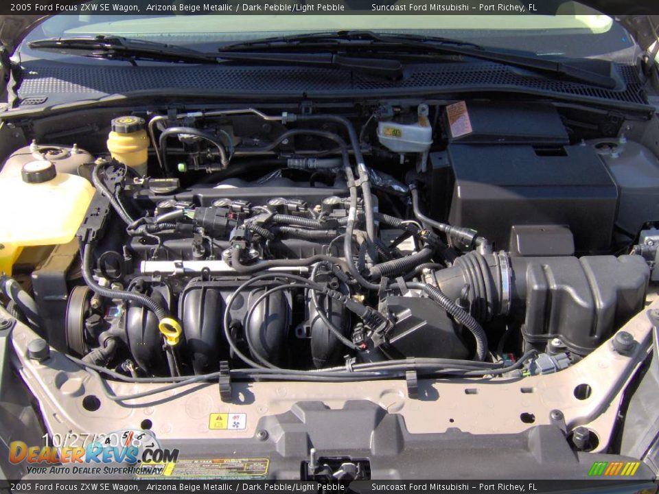 2005 Ford Focus ZXW SE Wagon Arizona Beige Metallic / Dark Pebble/Light Pebble Photo #10