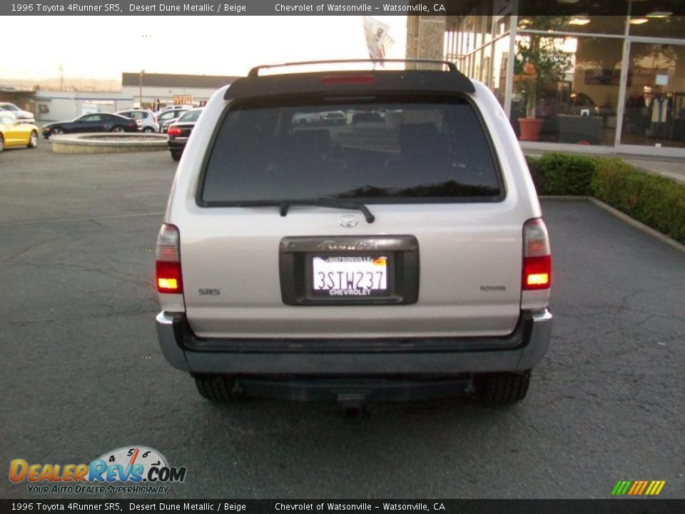 1996 Toyota 4Runner SR5 Desert Dune Metallic / Beige Photo #4