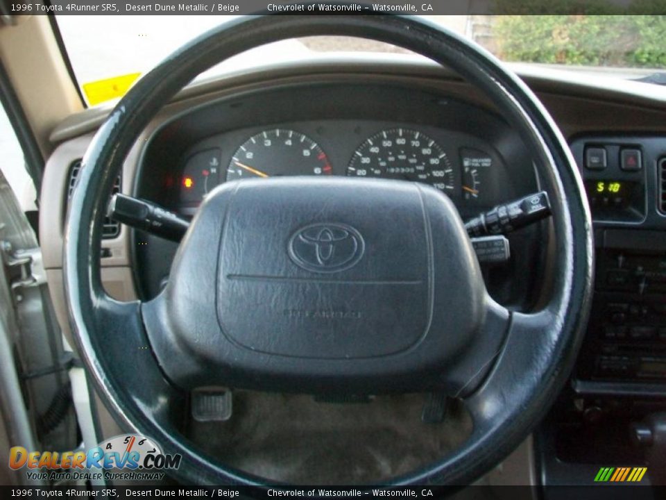 1996 Toyota 4Runner SR5 Desert Dune Metallic / Beige Photo #12