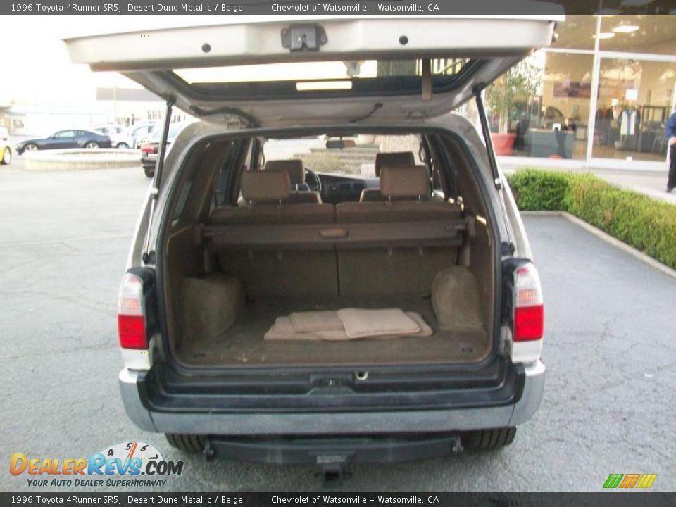 1996 Toyota 4Runner SR5 Desert Dune Metallic / Beige Photo #20