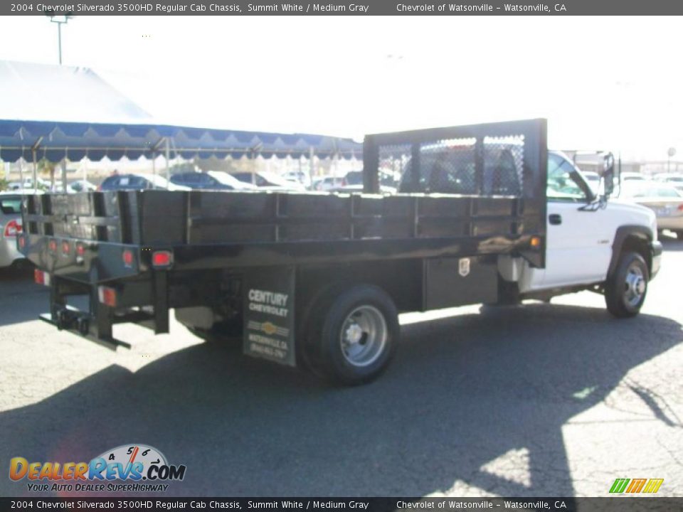 2004 Chevrolet Silverado 3500HD Regular Cab Chassis Summit White / Medium Gray Photo #3