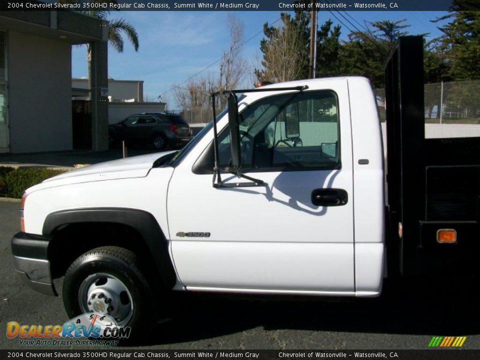 2004 Chevrolet Silverado 3500HD Regular Cab Chassis Summit White / Medium Gray Photo #13