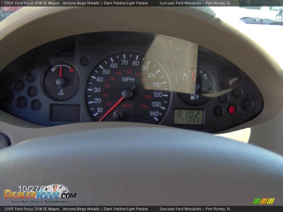 2005 Ford Focus ZXW SE Wagon Arizona Beige Metallic / Dark Pebble/Light Pebble Photo #22