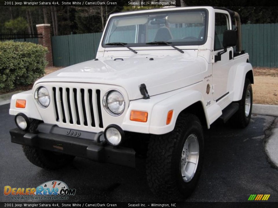 2001 Jeep Wrangler Sahara 4x4 Stone White / Camel/Dark Green Photo #20