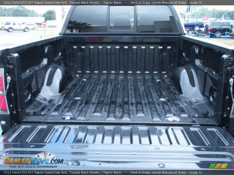 2011 Ford F150 SVT Raptor SuperCrew 4x4 Trunk Photo #14