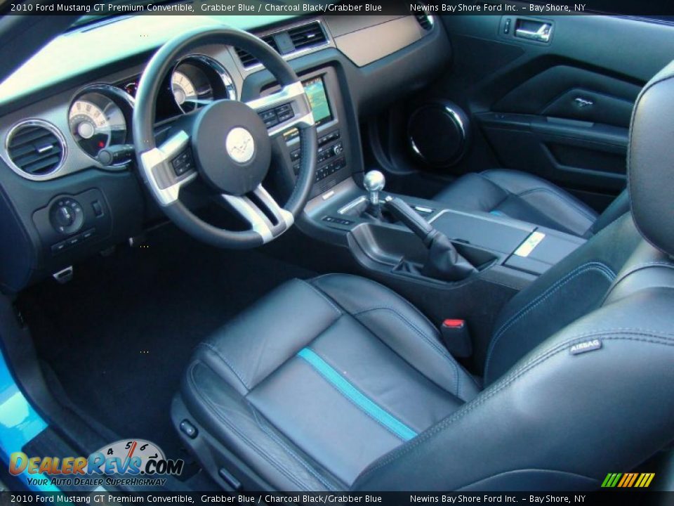 2010 Ford Mustang GT Premium Convertible Grabber Blue / Charcoal Black/Grabber Blue Photo #9