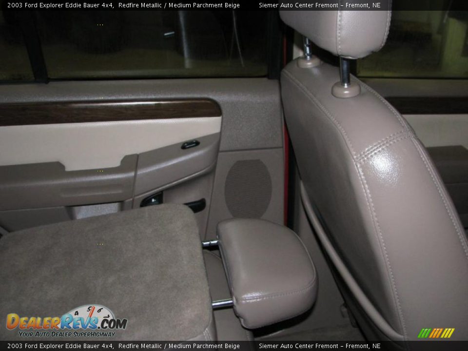 2003 Ford Explorer Eddie Bauer 4x4 Redfire Metallic / Medium Parchment Beige Photo #17