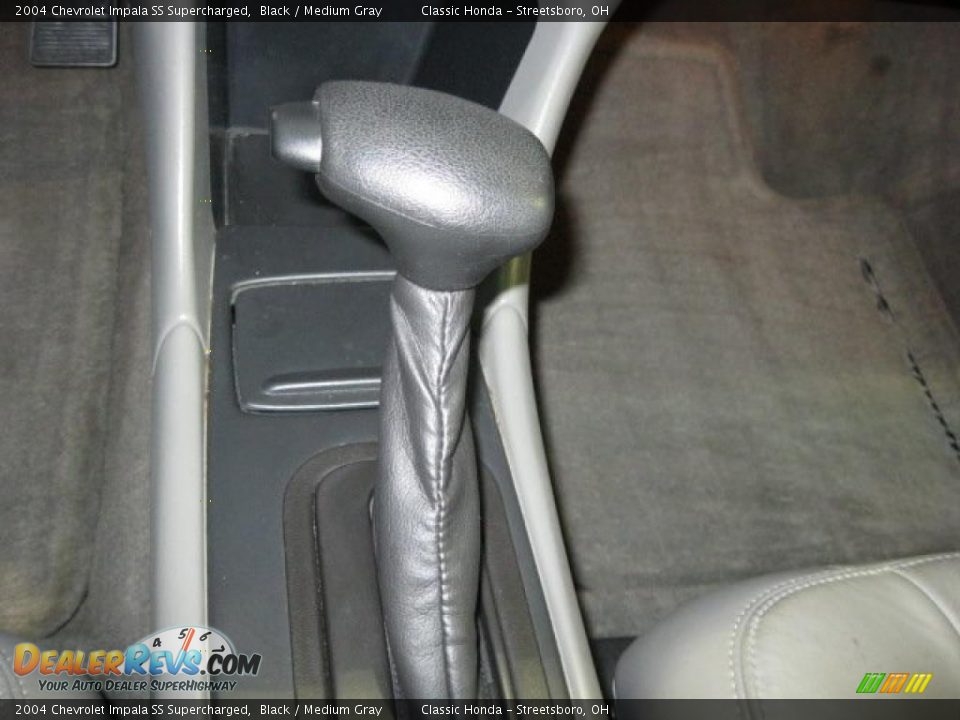 2004 Chevrolet Impala SS Supercharged Shifter Photo #30