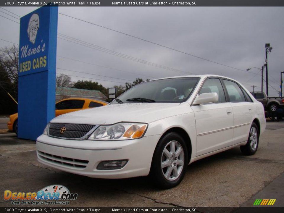 2000 Toyota Avalon XLS Diamond White Pearl / Taupe Photo #4