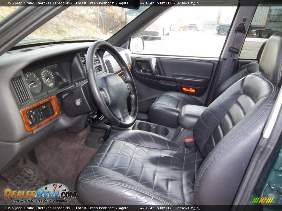 Agate Interior - 1996 Jeep Grand Cherokee Laredo 4x4 Photo #13