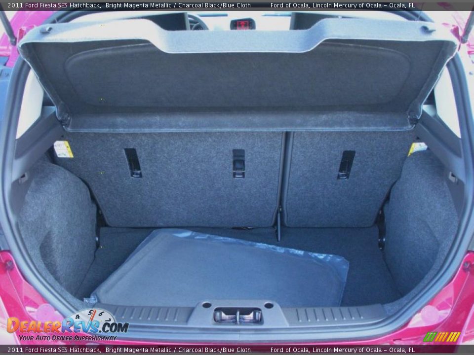 2011 Ford Fiesta SES Hatchback Trunk Photo #10
