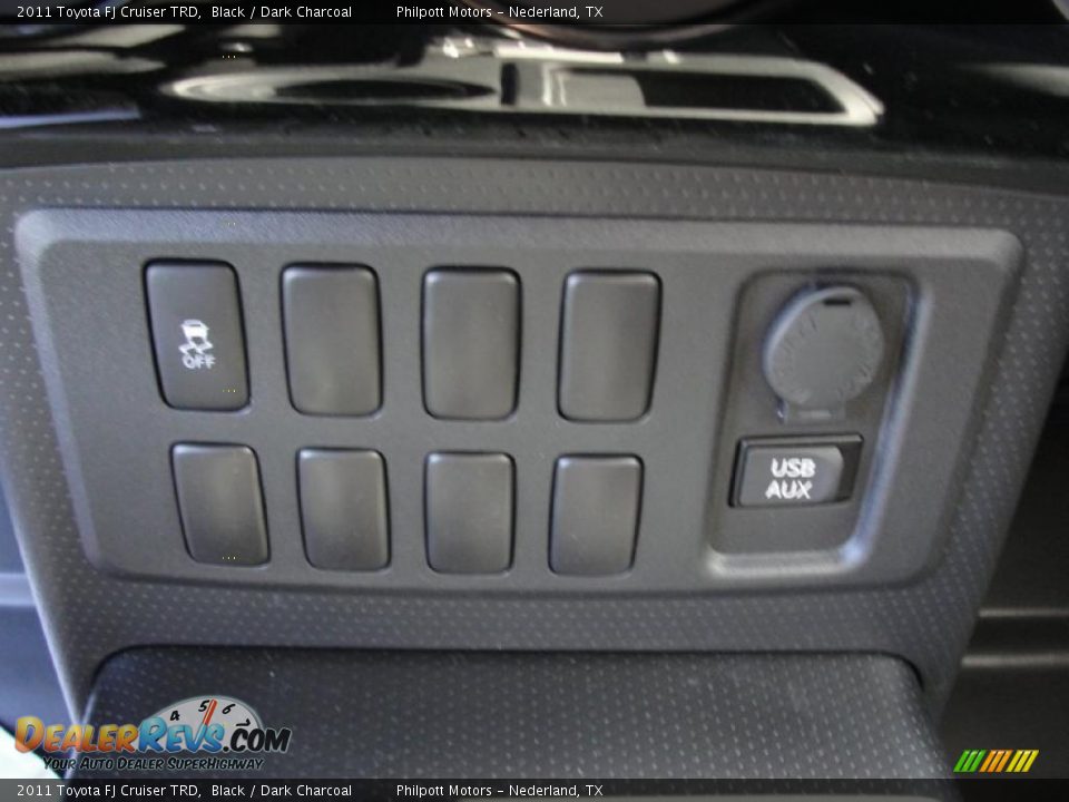 2011 Toyota FJ Cruiser TRD Black / Dark Charcoal Photo #34
