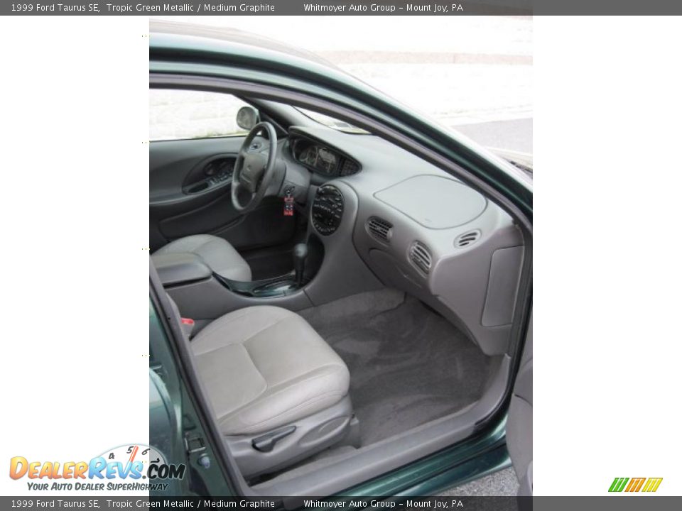 1999 Ford Taurus SE Tropic Green Metallic / Medium Graphite Photo #5